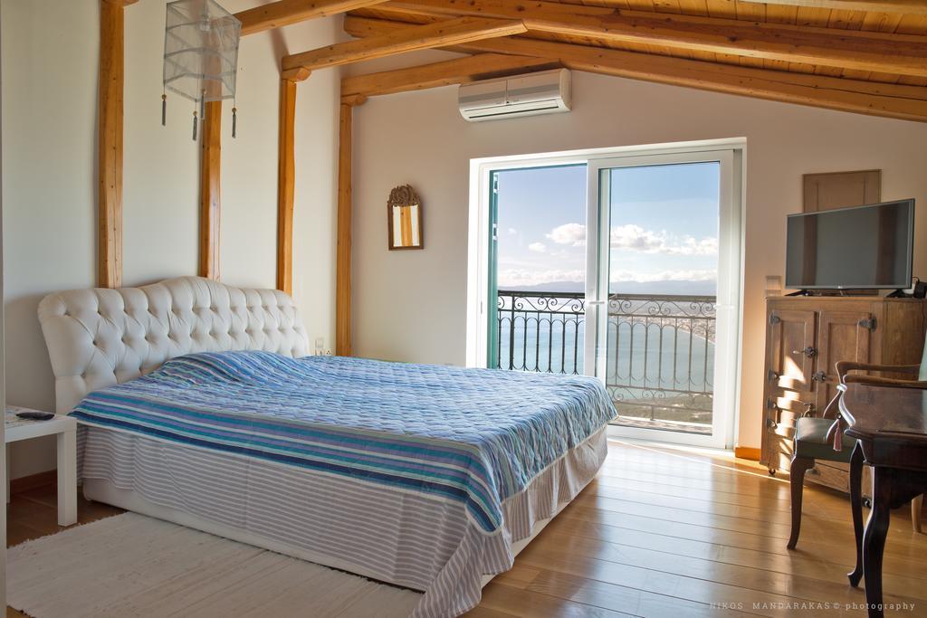 Villa Mos Kalamata Exterior photo
