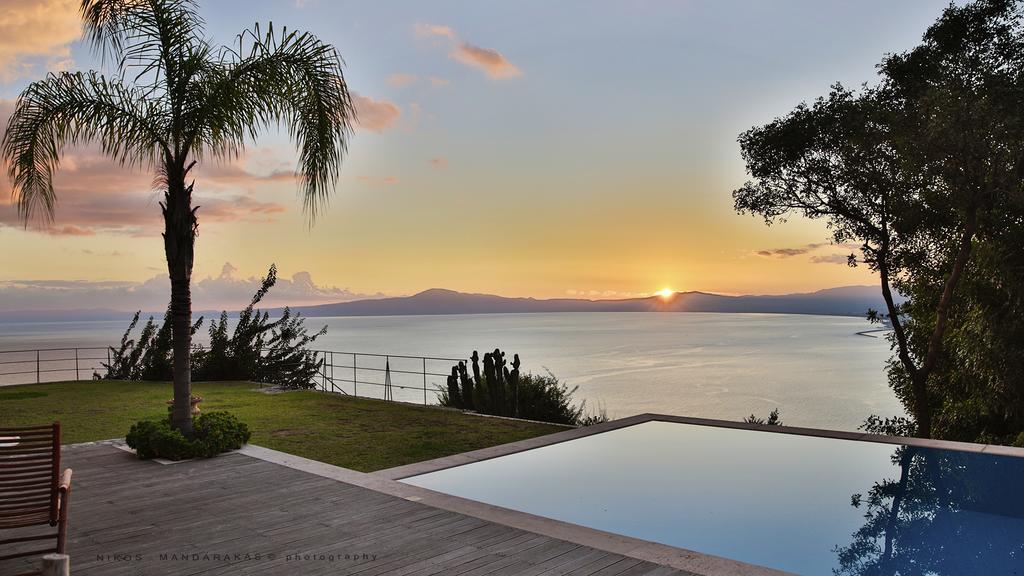 Villa Mos Kalamata Exterior photo