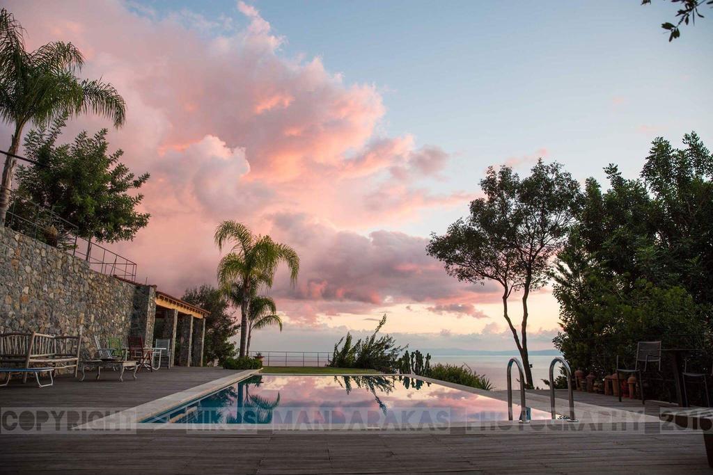 Villa Mos Kalamata Exterior photo